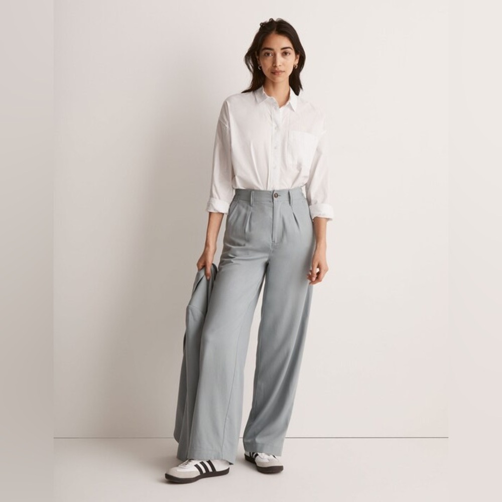 🩵 Madewell The Neale Straight-Leg Pant in
Drapeweave in Overcast, sz 10